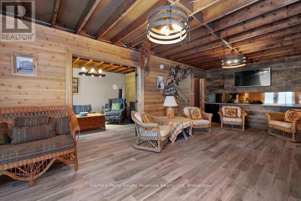 Photo 31 of 37 Lynberry Drive, Seguin ON