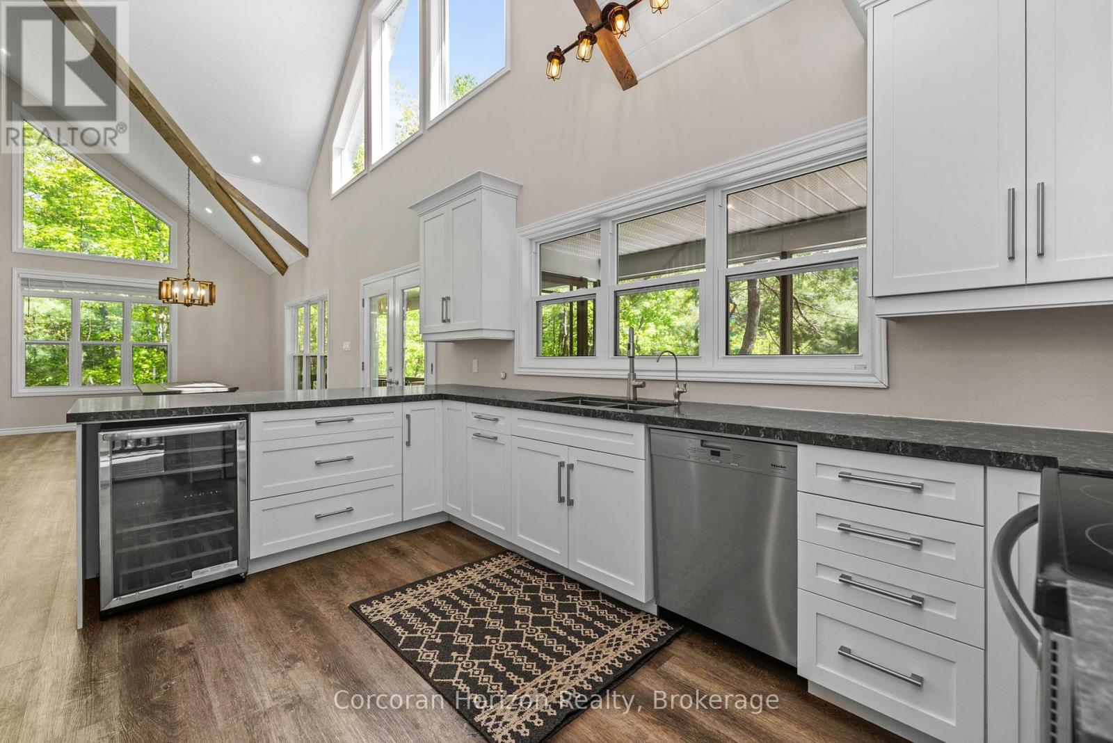 Photo 18 of 450 Crooked Bay Road, Georgian Bay ON