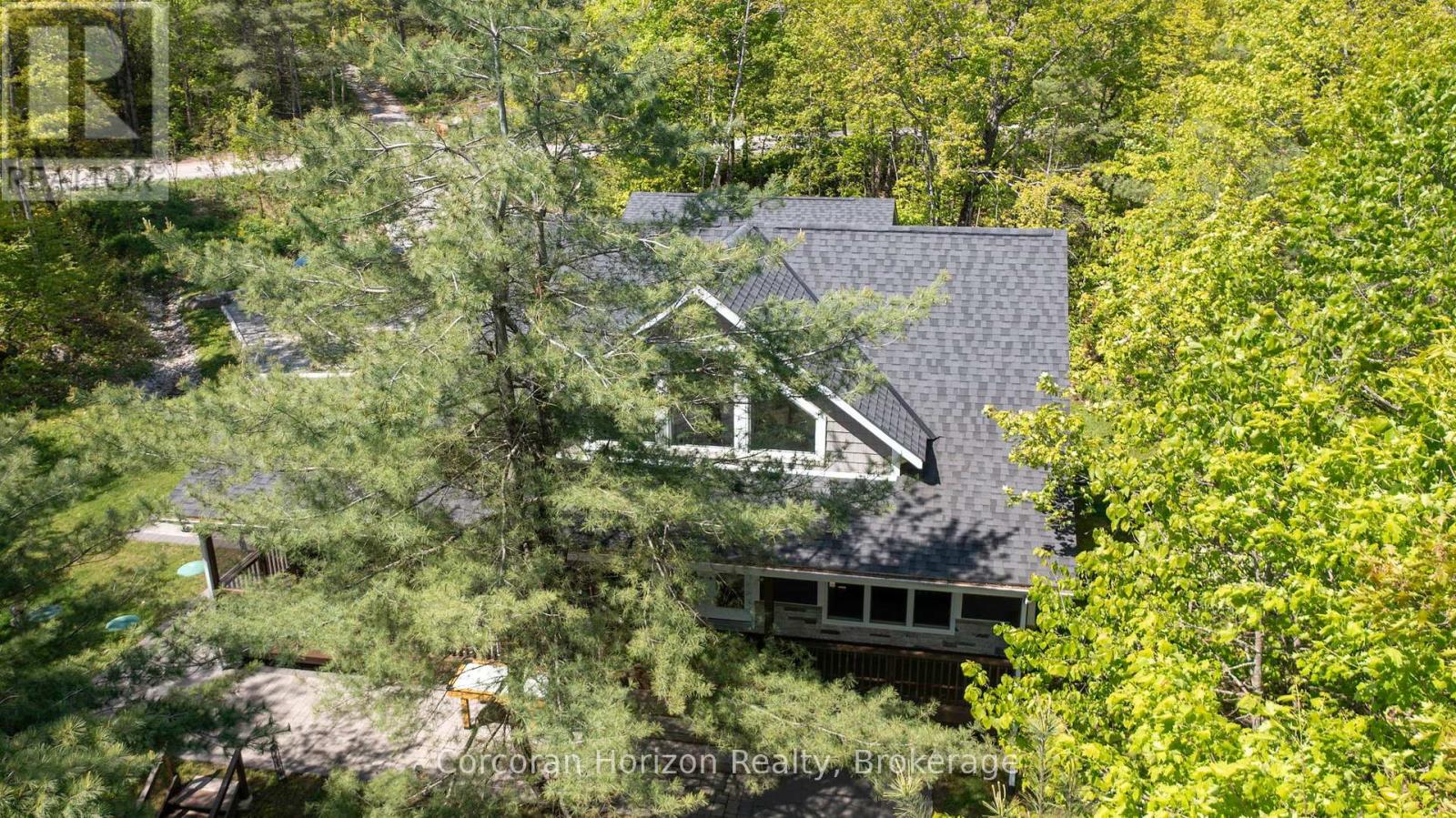 Photo 35 of 450 Crooked Bay Road, Georgian Bay ON