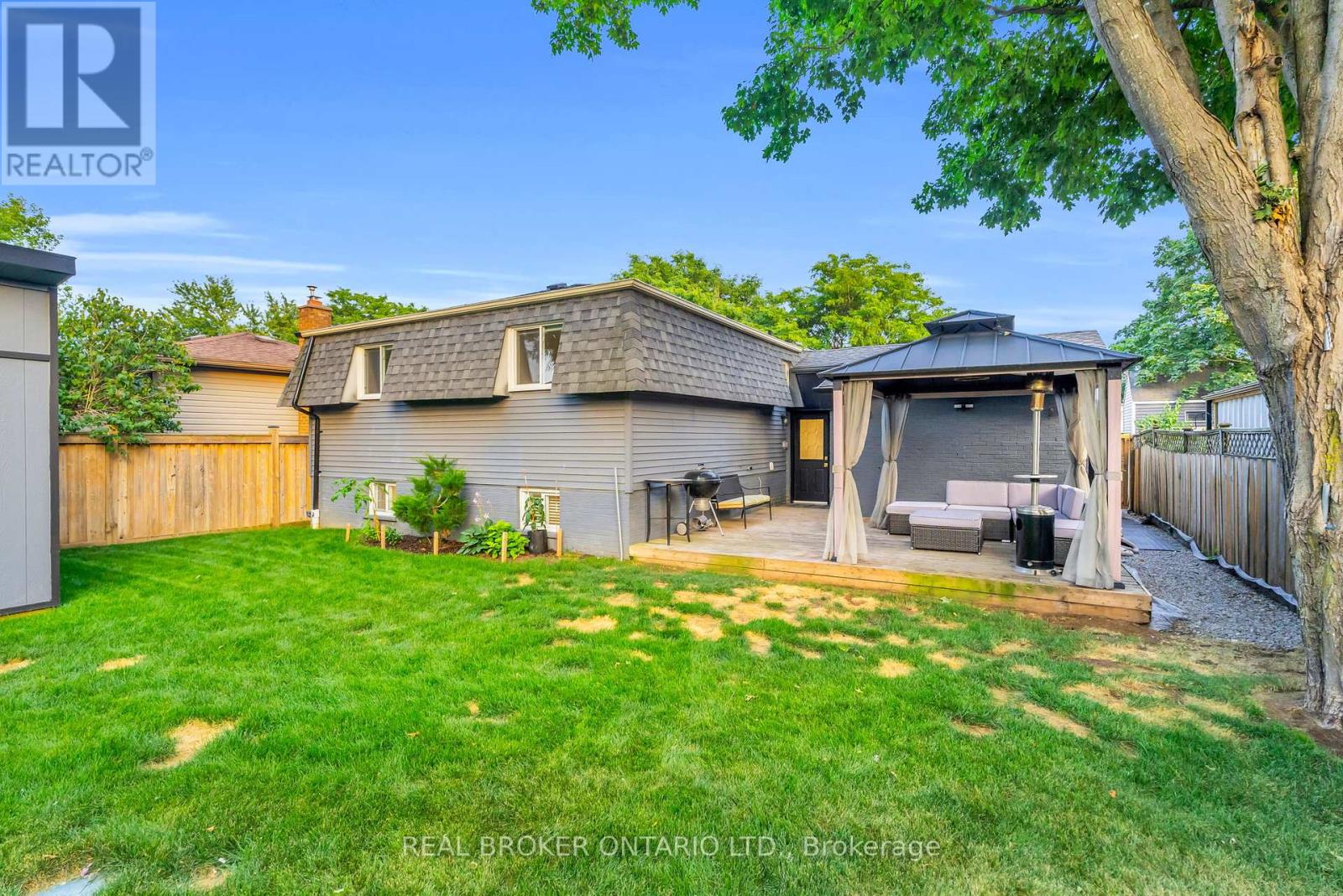 Photo 36 of 156 Edelwild Drive, Orangeville ON