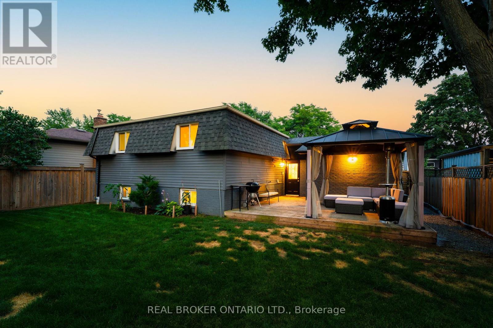 Photo 37 of 156 Edelwild Drive, Orangeville ON