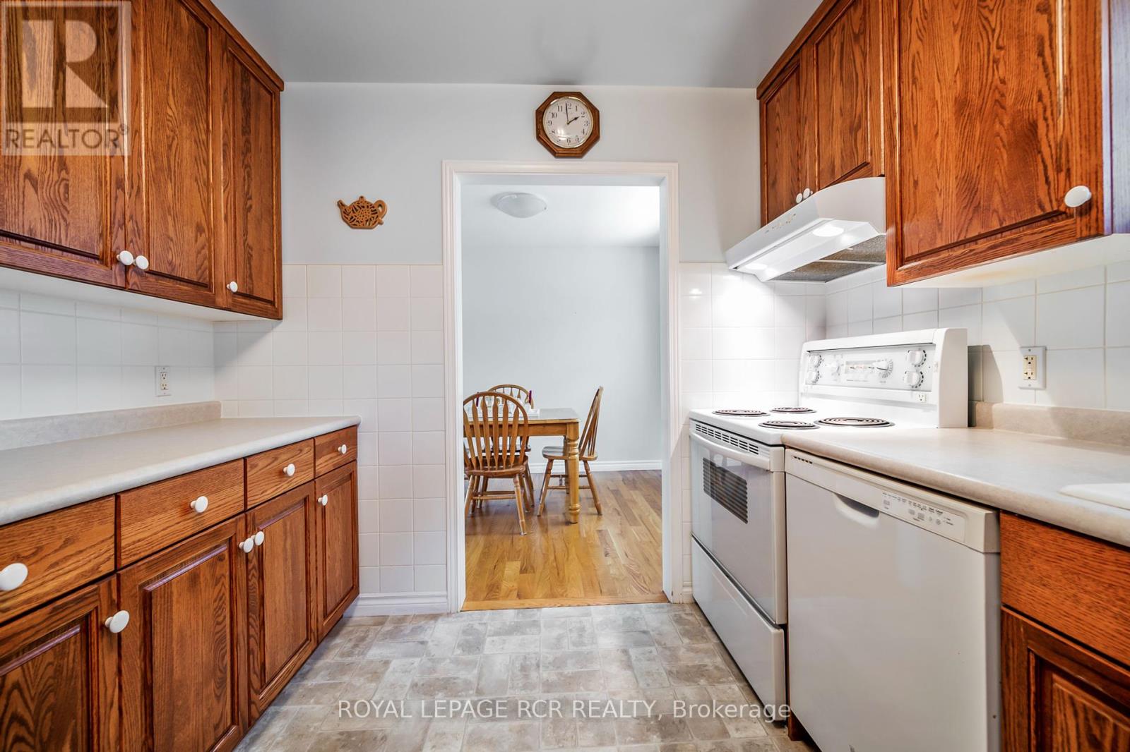 Photo 12 of 25 Banting Drive, Orangeville ON
