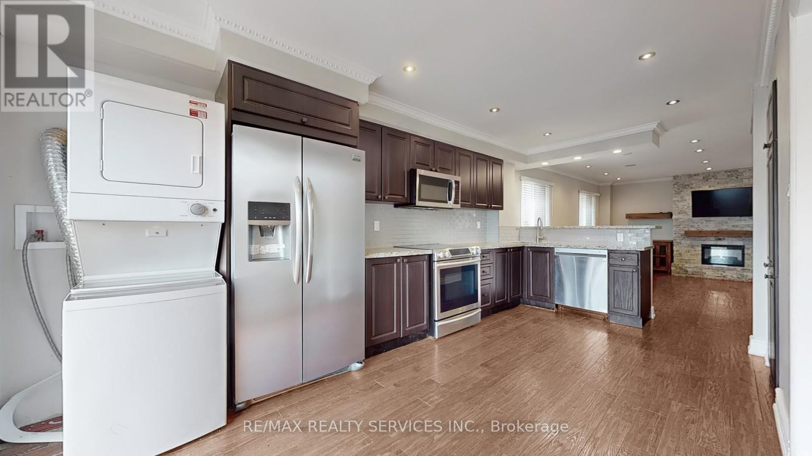 Photo 21 of 5231 Astwell Avenue, Mississauga ON