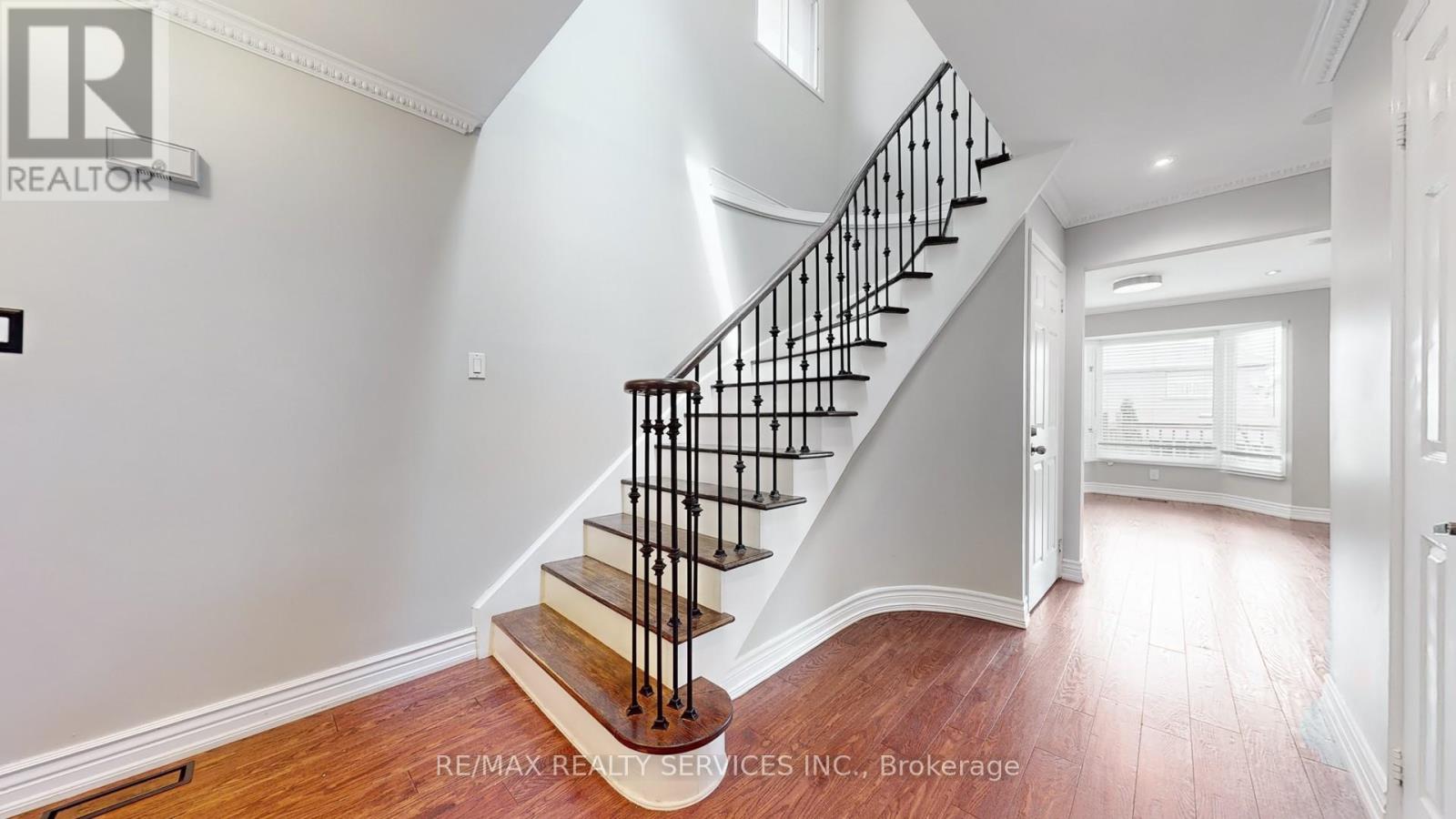 Photo 19 of 5231 Astwell Avenue, Mississauga ON