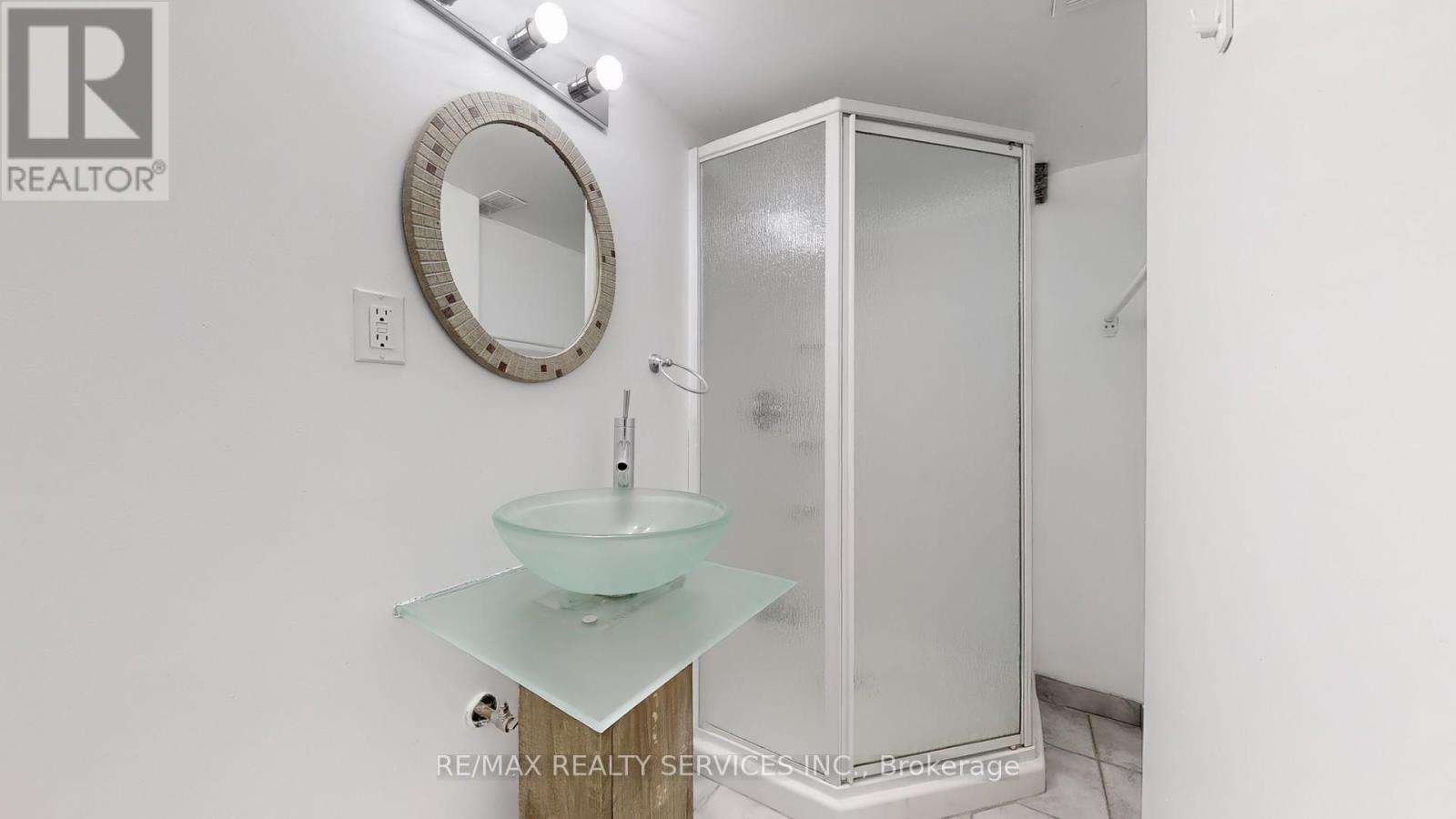 Photo 1 of 5231 Astwell Avenue, Mississauga ON
