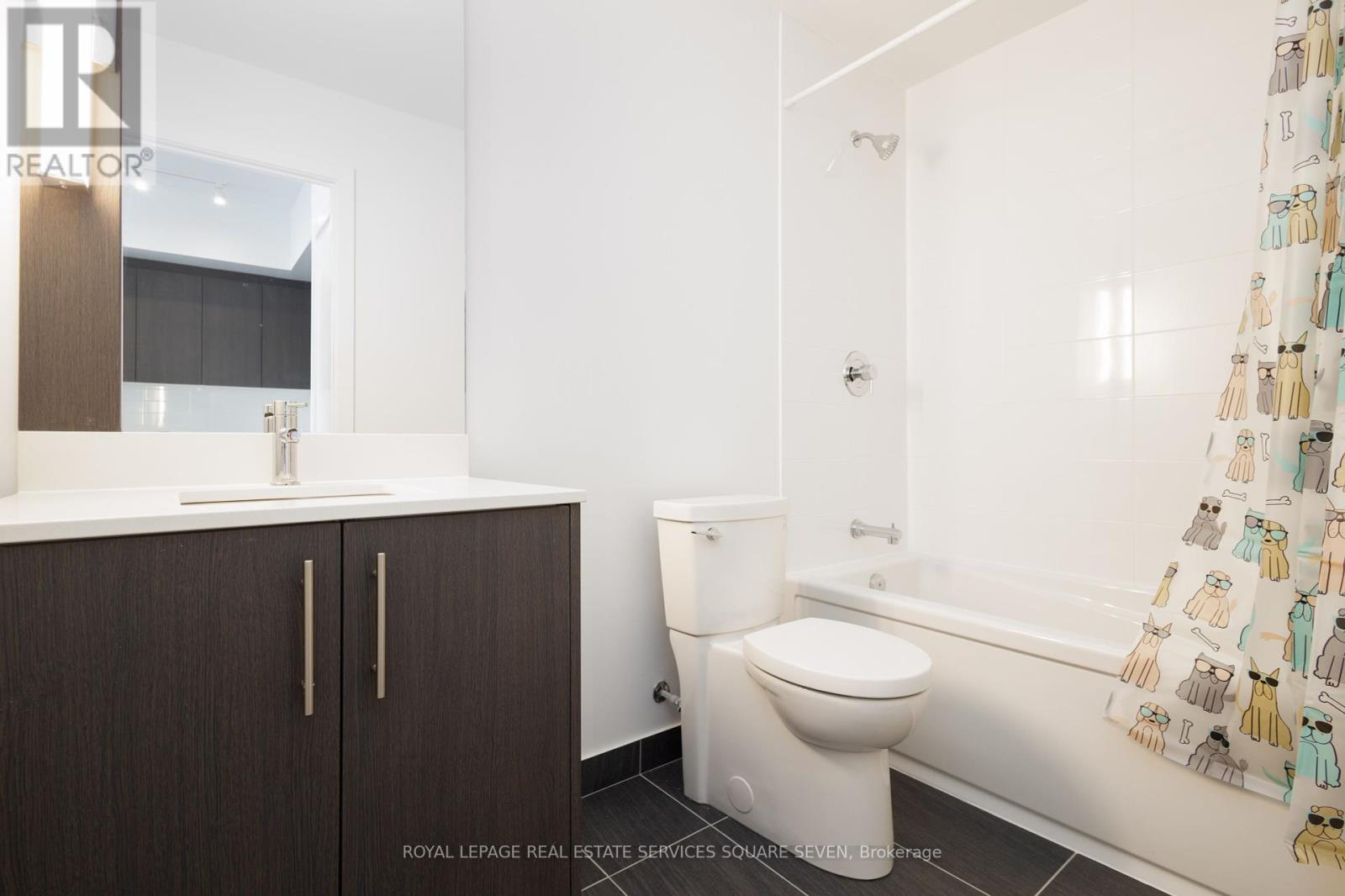 Photo 13 of 1205 215 Veterans Drive N, Brampton ON
