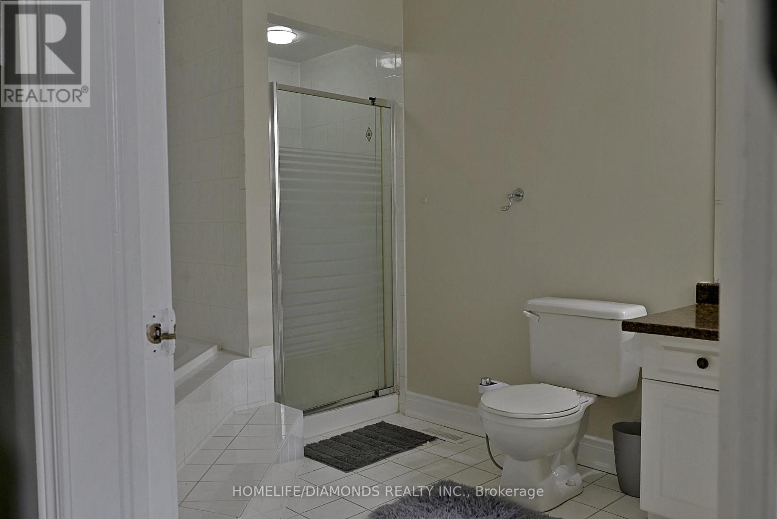 Photo 33 of 25 Golden Eagle Road, Brampton ON