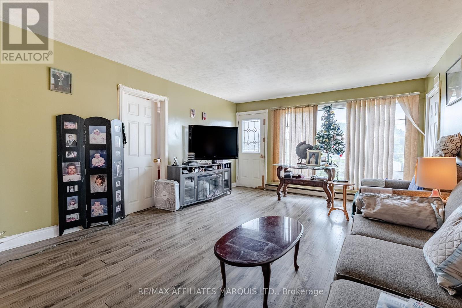 Photo 8 of 601 St Felix Street, Cornwall ON