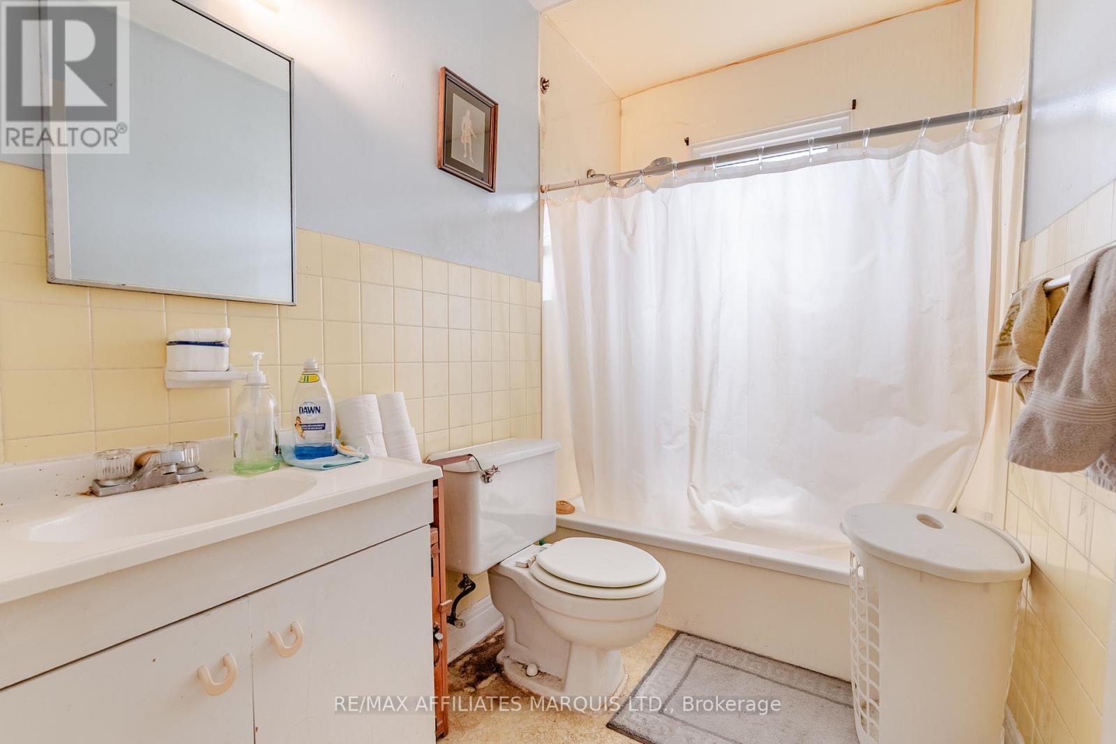 Photo 14 of 601 St Felix Street, Cornwall ON