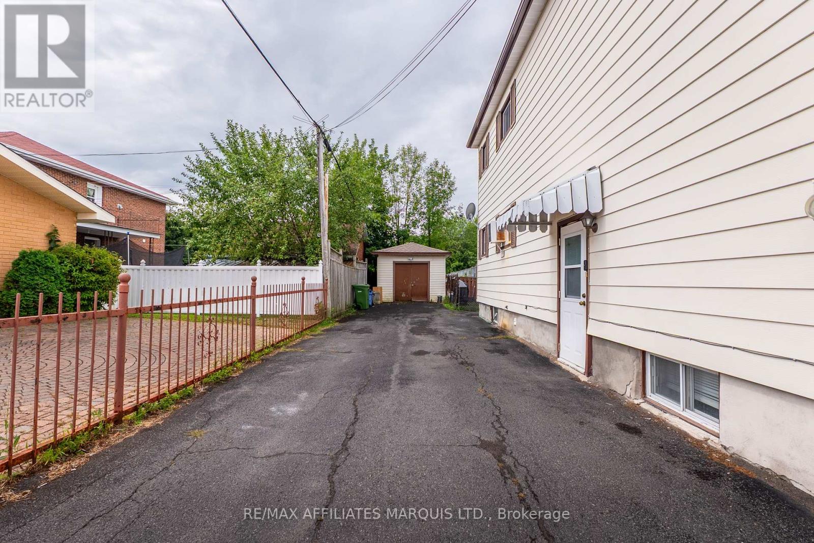 Photo 15 of 601 St Felix Street, Cornwall ON