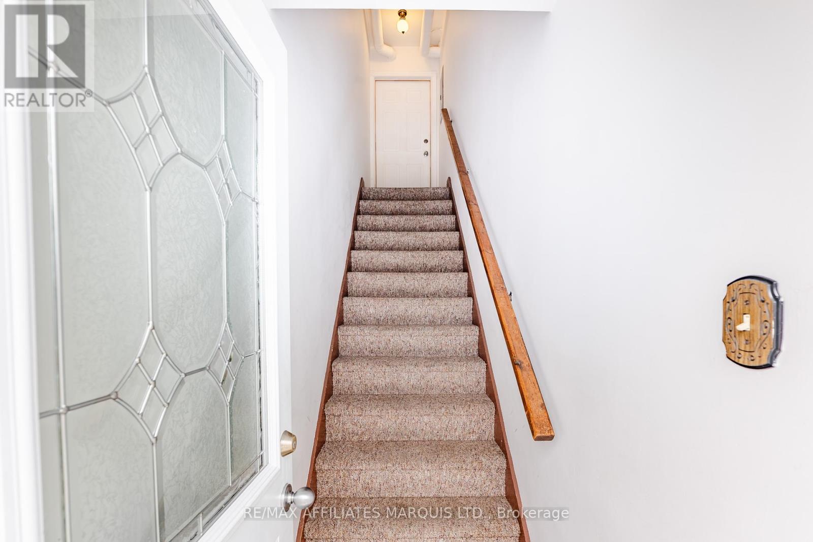 Photo 11 of 601 St Felix Street, Cornwall ON