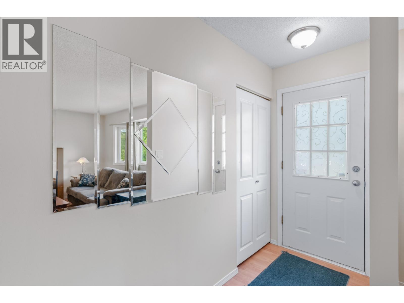 Photo 2 of 3589 Willowdale Drive, Prince George BC