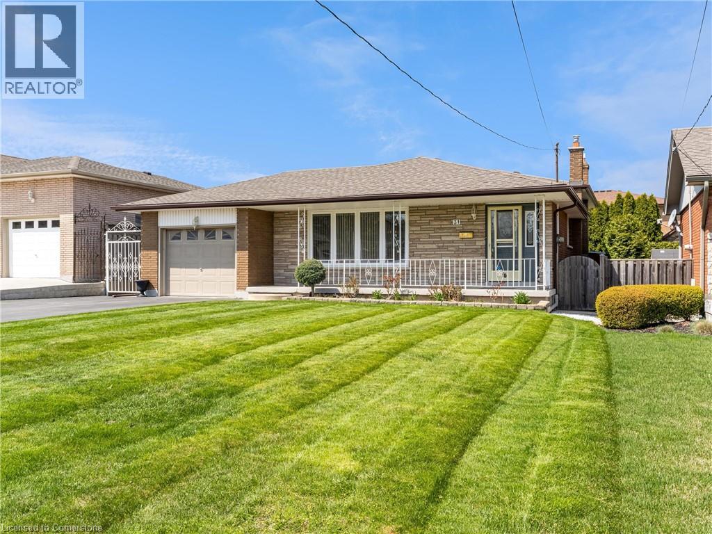 Photo 1 of 31 Kilbourn Avenue, Stoney Creek ON