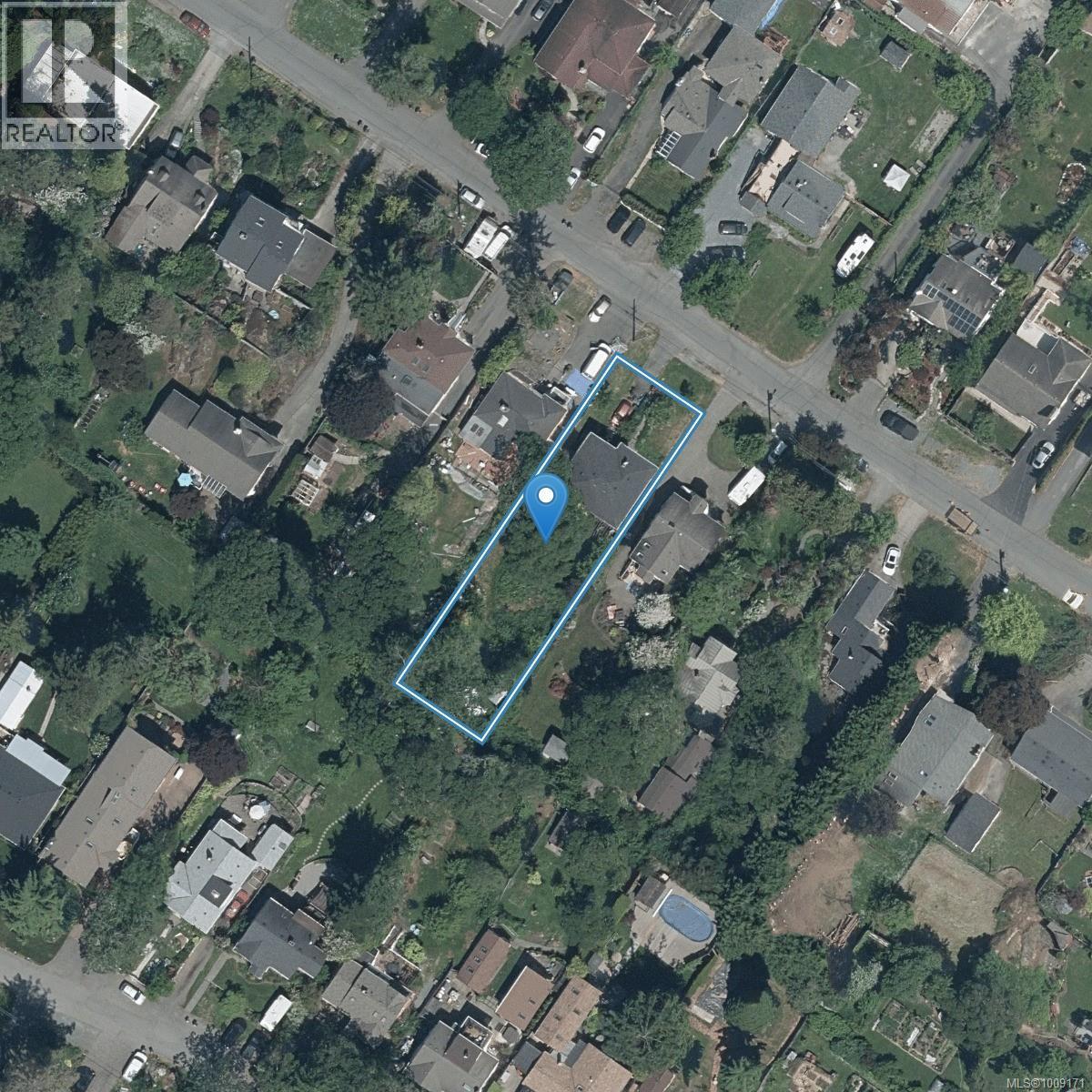 Photo 29 of 745 Newbury St, Saanich BC