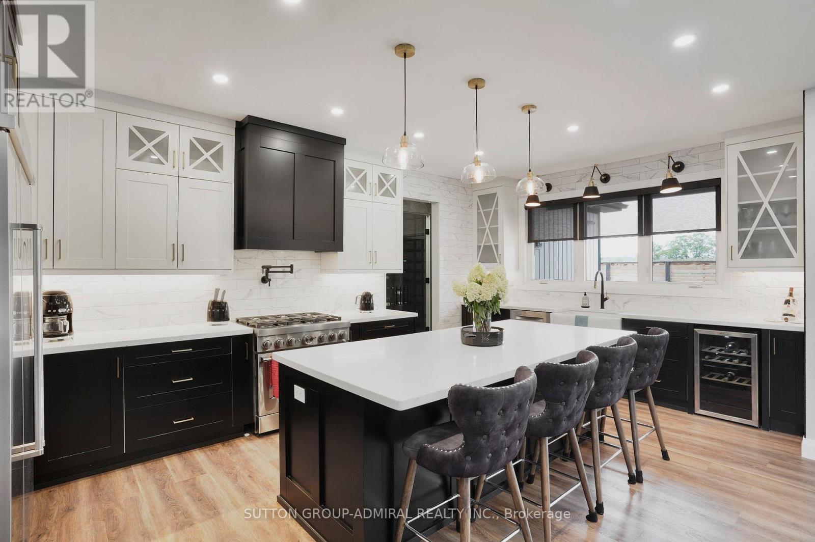 Photo 6 of 480 Pleasant Beach Road, Port Colborne ON