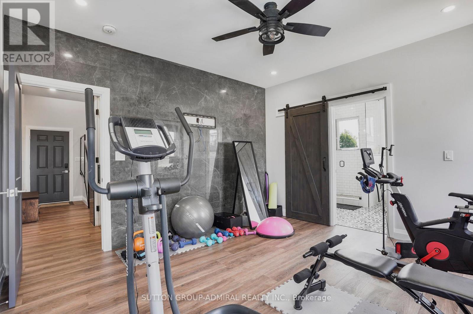 Photo 24 of 480 Pleasant Beach Road, Port Colborne ON