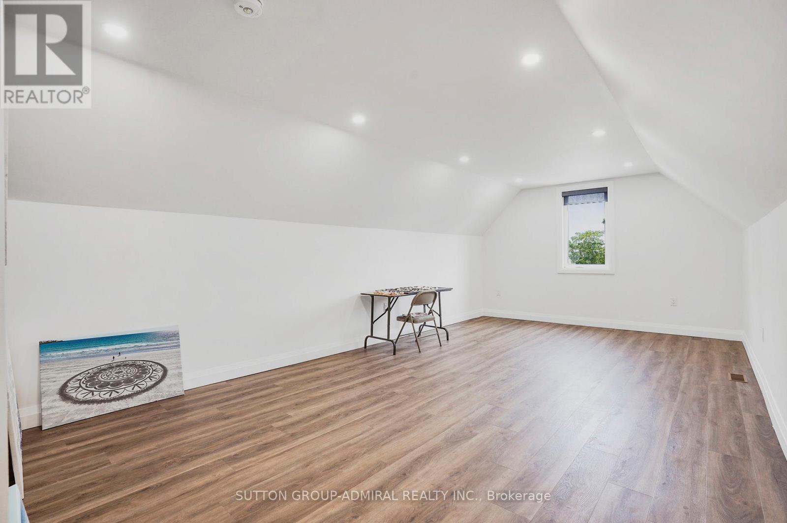 Photo 18 of 480 Pleasant Beach Road, Port Colborne ON