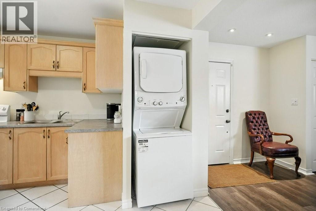Photo 21 of 6 Vineland Avenue Unit 18, Hamilton ON