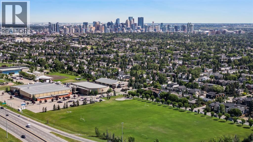 Single Family House for Sale in   Avenue SW North Glenmore Park Calgary 