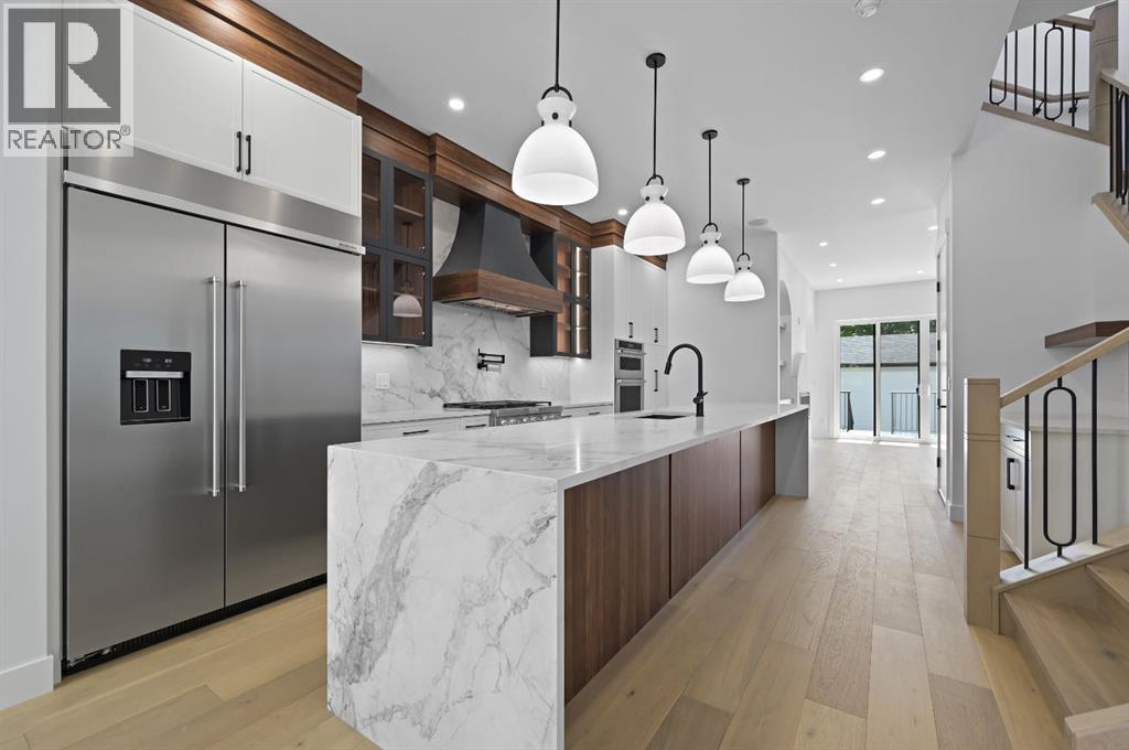 Single Family House for Sale in   Avenue SW North Glenmore Park Calgary 