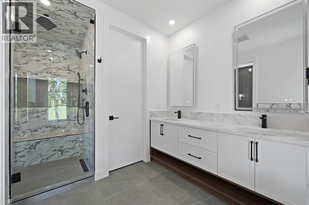 Single Family House for Sale in   Avenue SW North Glenmore Park Calgary 