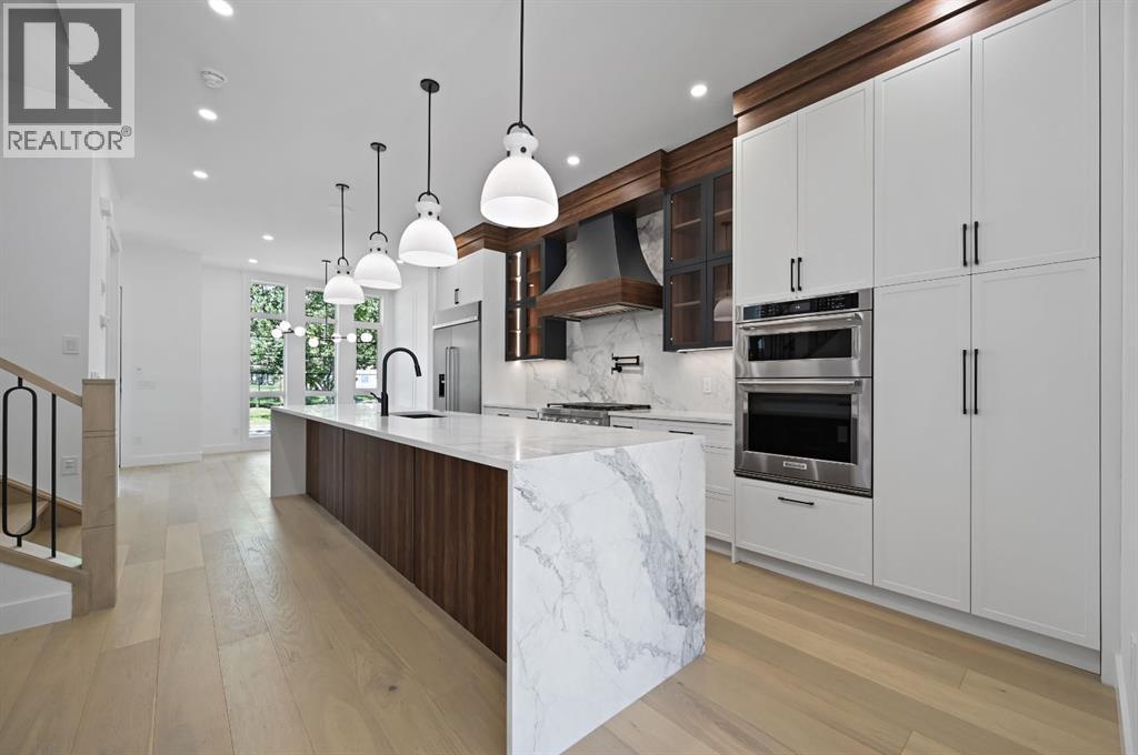 Single Family House for Sale in   Avenue SW North Glenmore Park Calgary 
