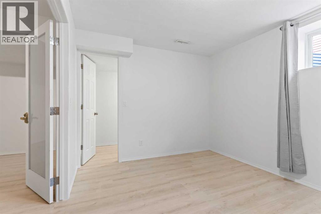 Single Family House Bungalow for Sale in  Autumn Green SE Auburn Bay Calgary 