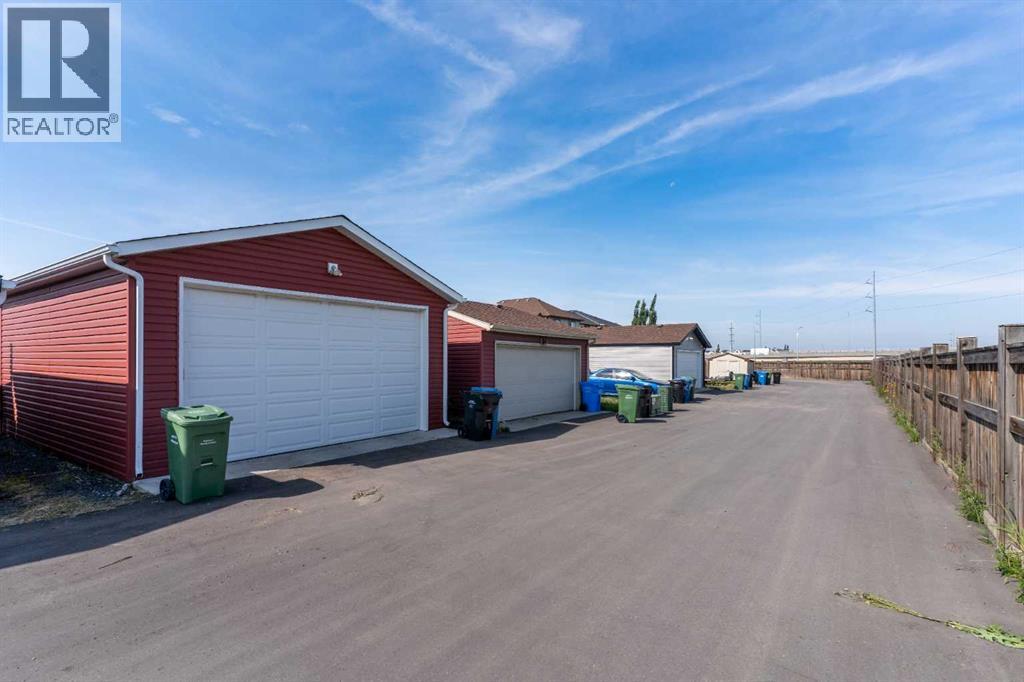 Single Family House Bungalow for Sale in  Autumn Green SE Auburn Bay Calgary 