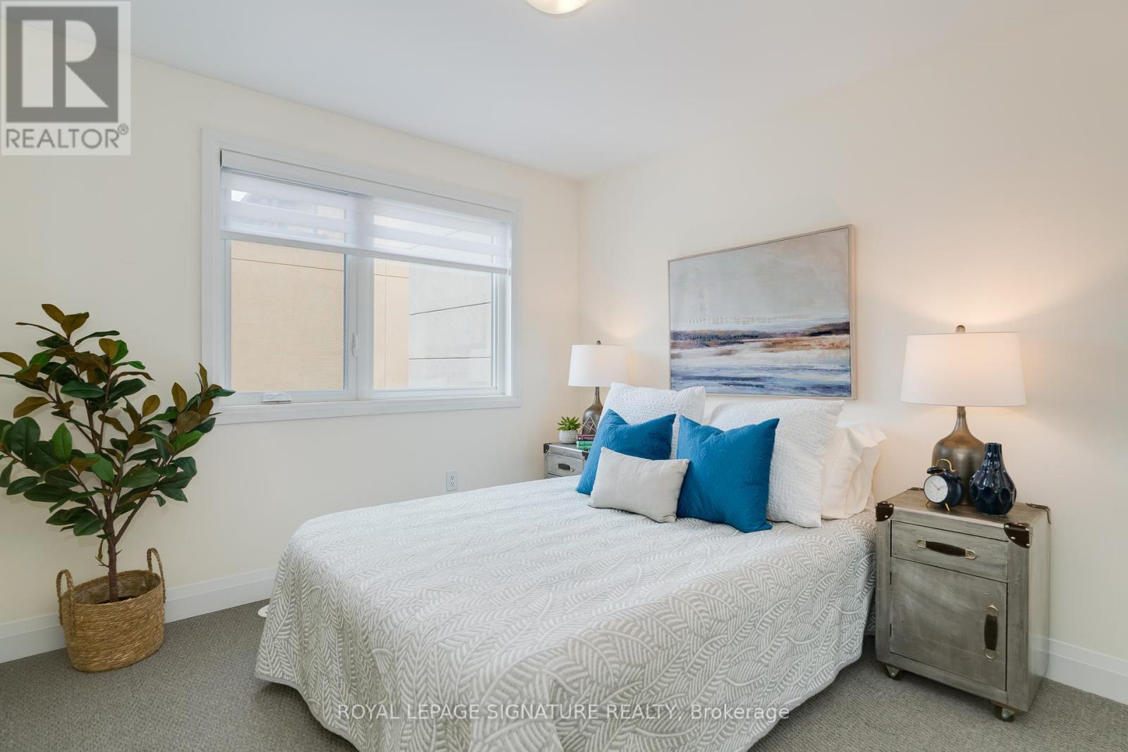 Photo 24 of 27 1972 Victoria Park Avenue, Toronto ON