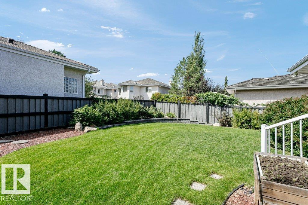 Photo 54 of 935 Heacock Rd Nw, Edmonton AB