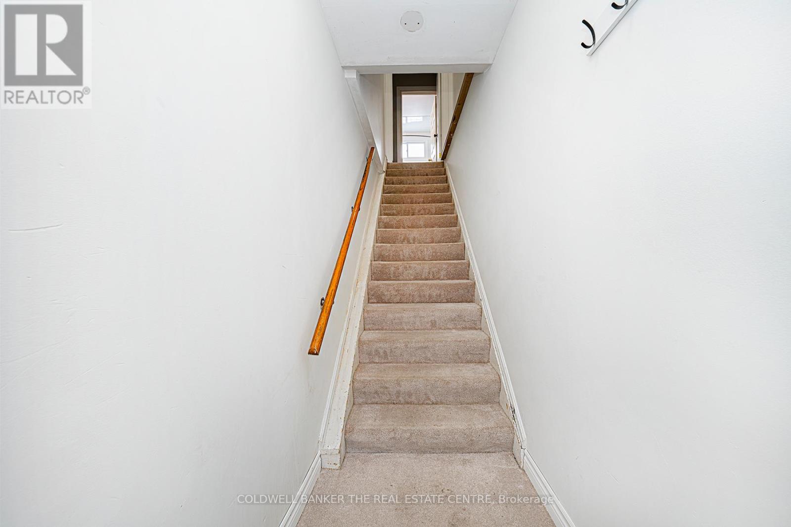 Photo 26 of 920 Lake Drive, Georgina ON