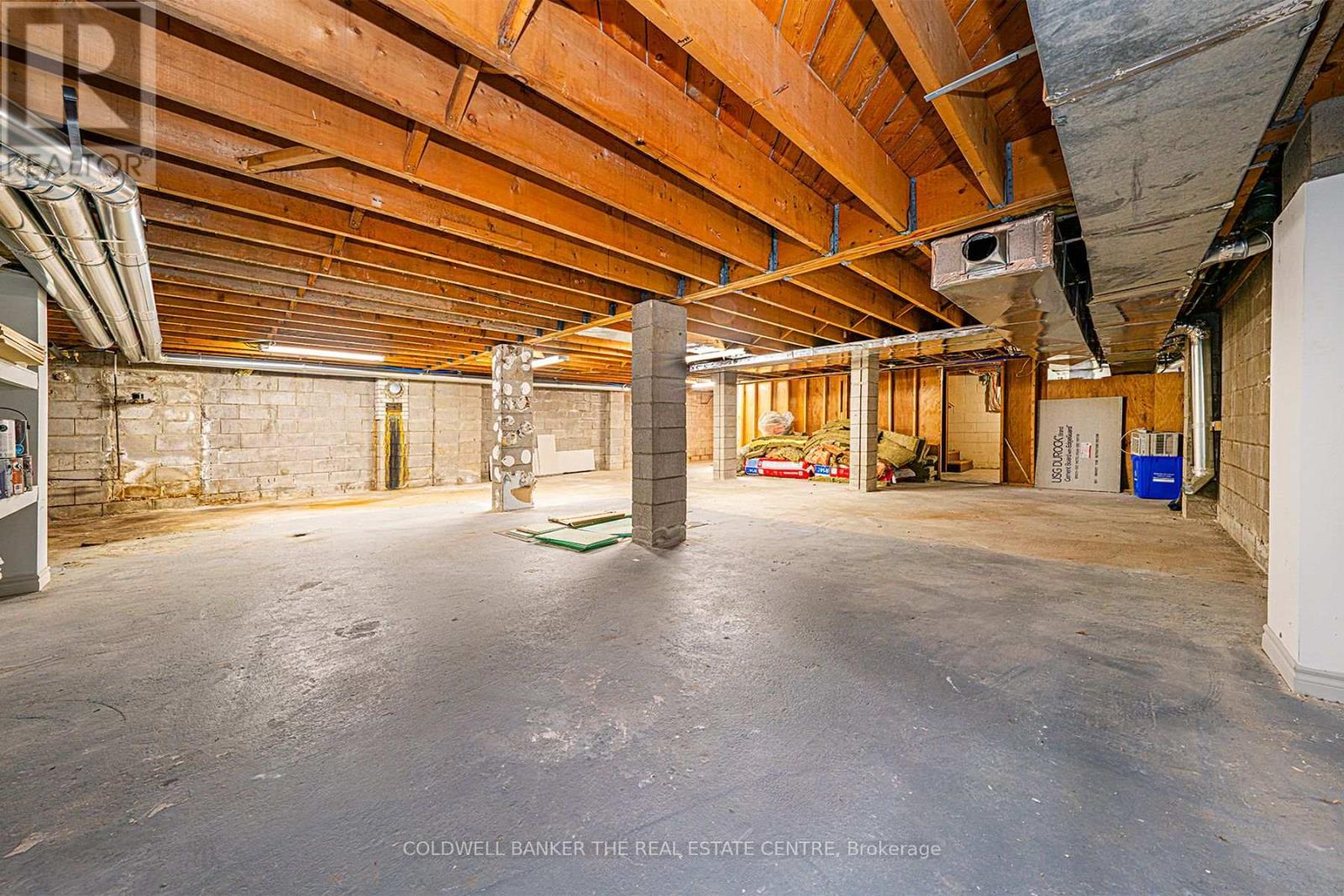 Photo 36 of 920 Lake Drive, Georgina ON