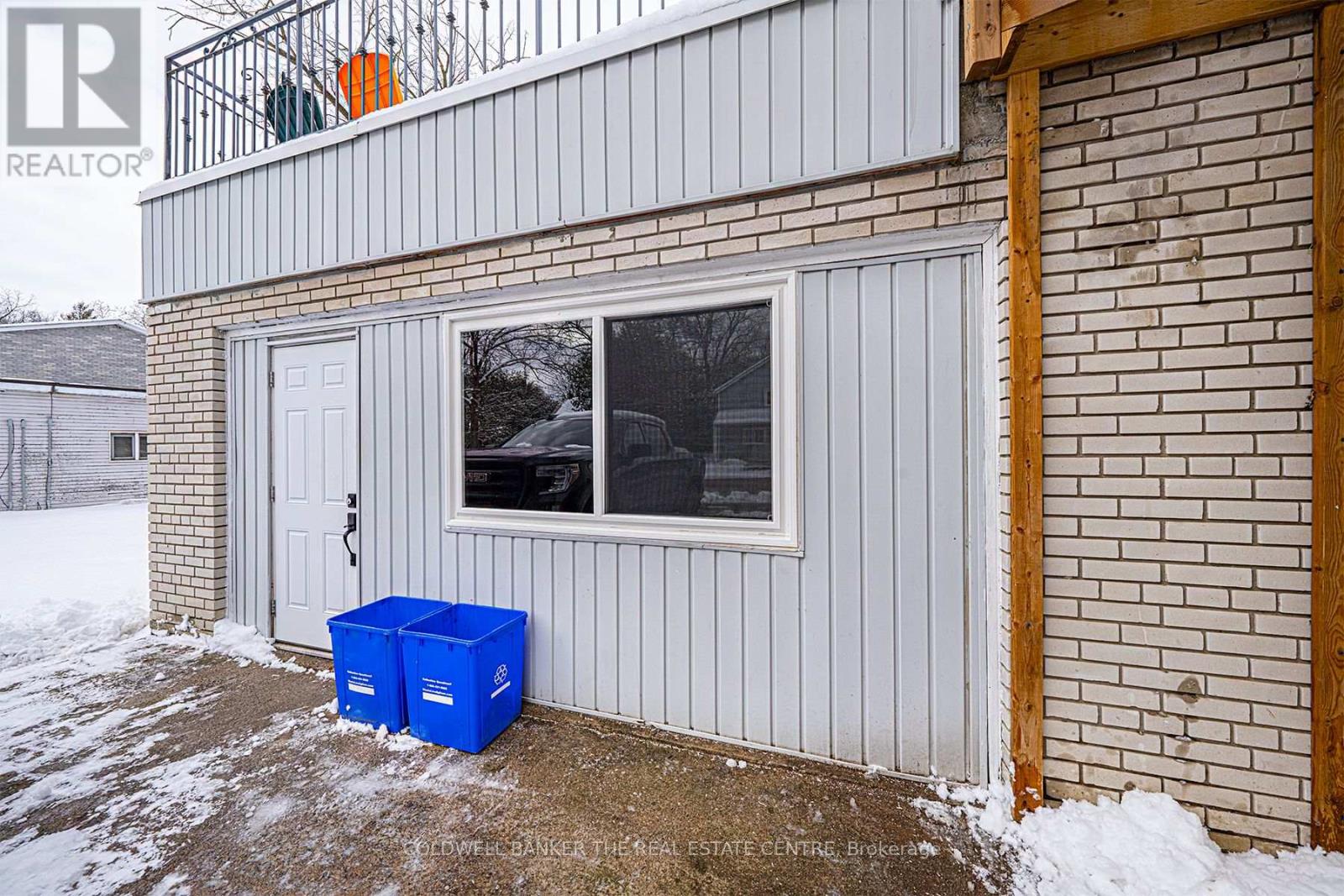 Photo 17 of 920 Lake Drive, Georgina ON
