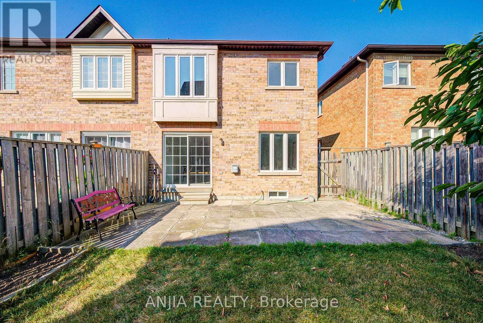 Photo 50 of 111 Viscount Drive, Markham ON