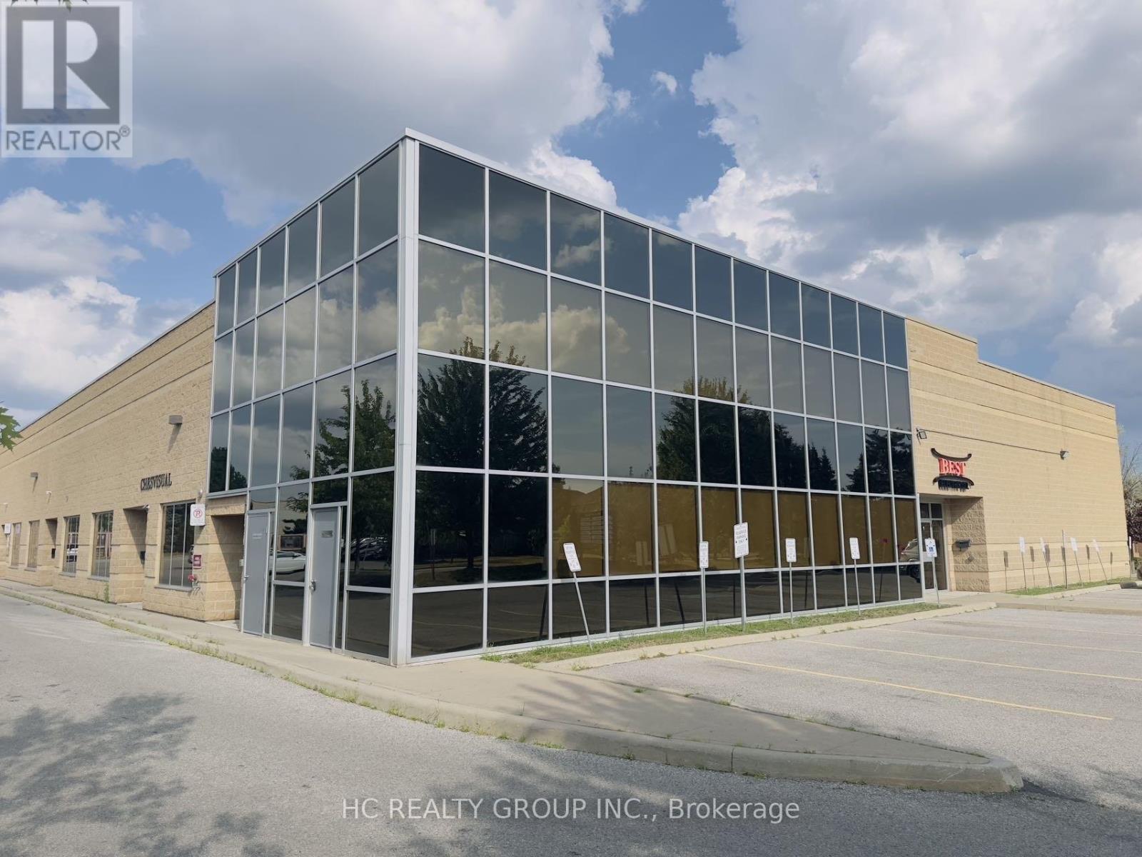 Photo 1 of 2 195 Clayton Drive, Markham ON