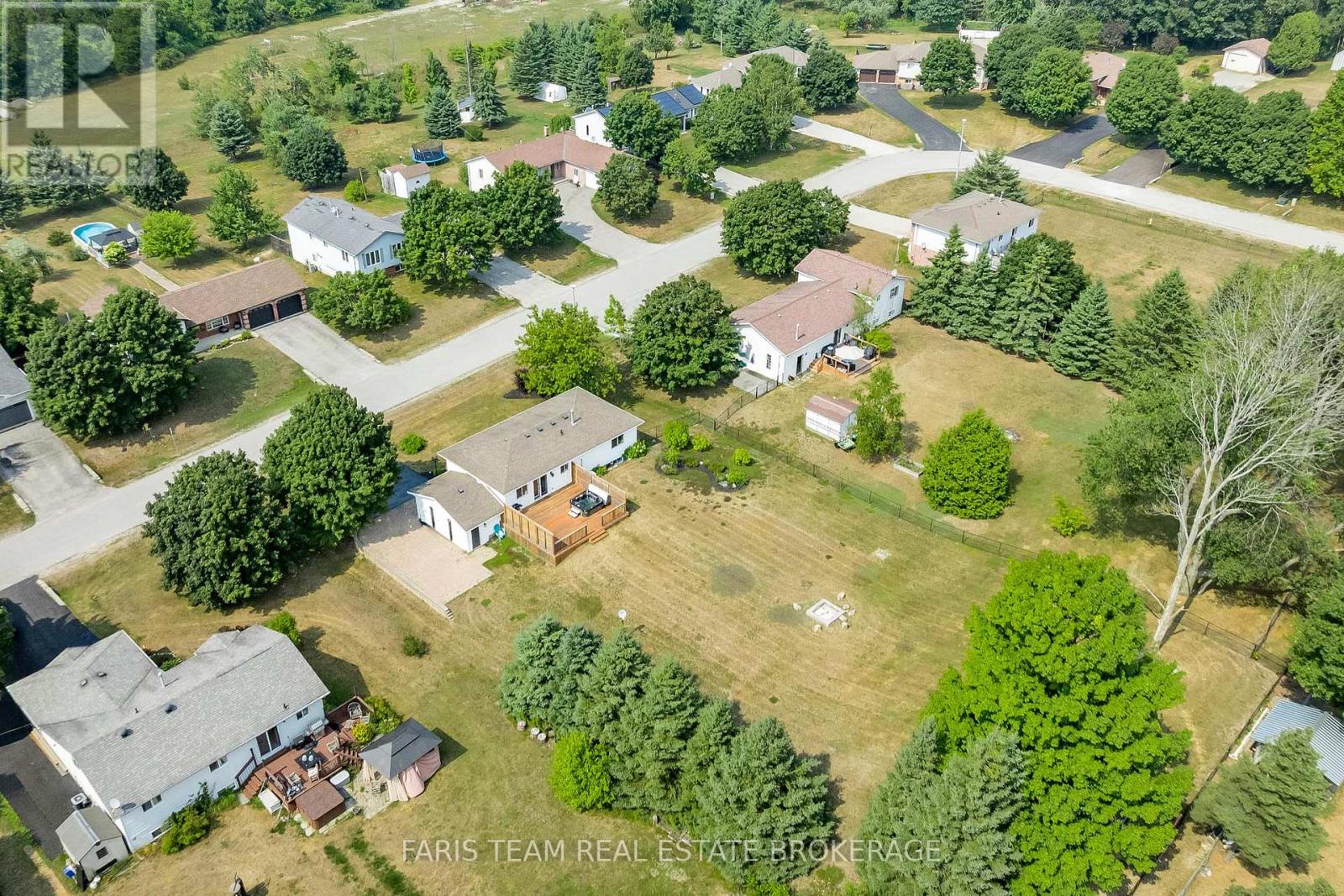Photo 10 of 39 Procee Circle, Oromedonte ON