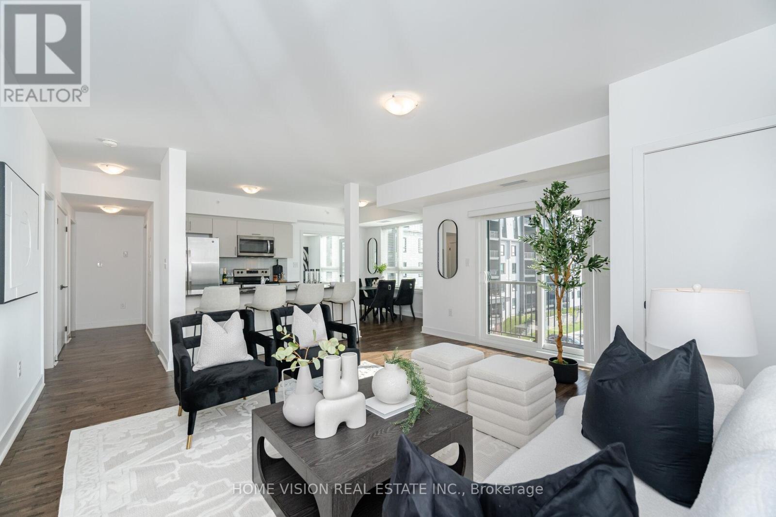 Photo 8 of 311 6 Spice Way, Barrie ON