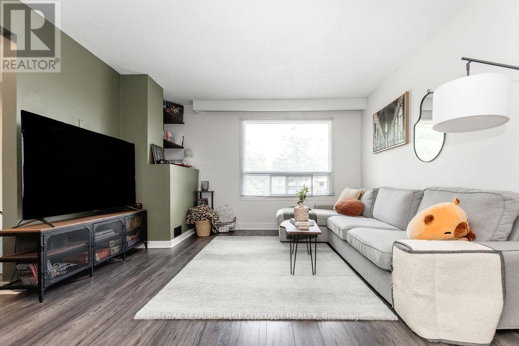 Photo 25 of 10 1095 Mississaga Street W, Orillia ON