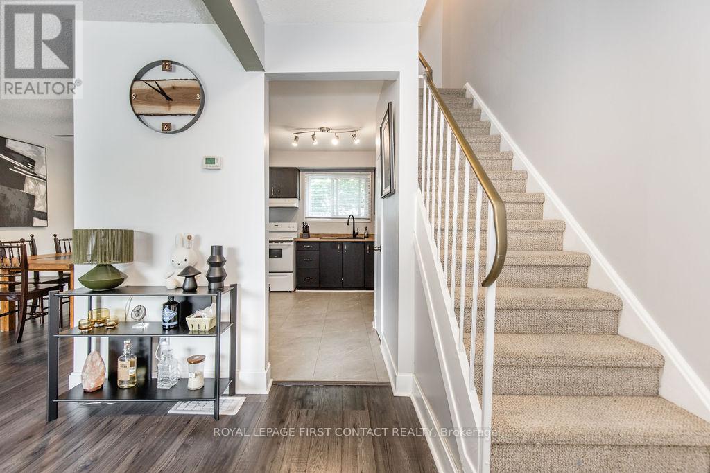 Photo 30 of 10 1095 Mississaga Street W, Orillia ON