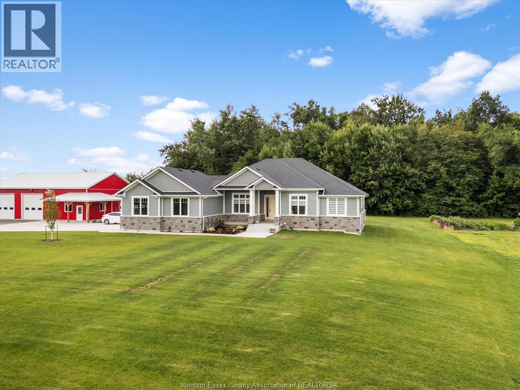 Photo 6 of 1808 Mersea Rd 10, Leamington ON