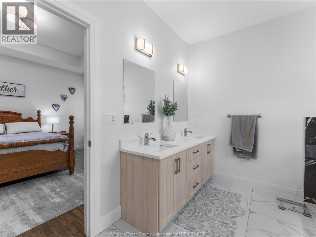 Photo 22 of 1808 Mersea Rd 10, Leamington ON