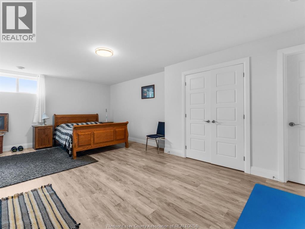 Photo 32 of 1808 Mersea Rd 10, Leamington ON