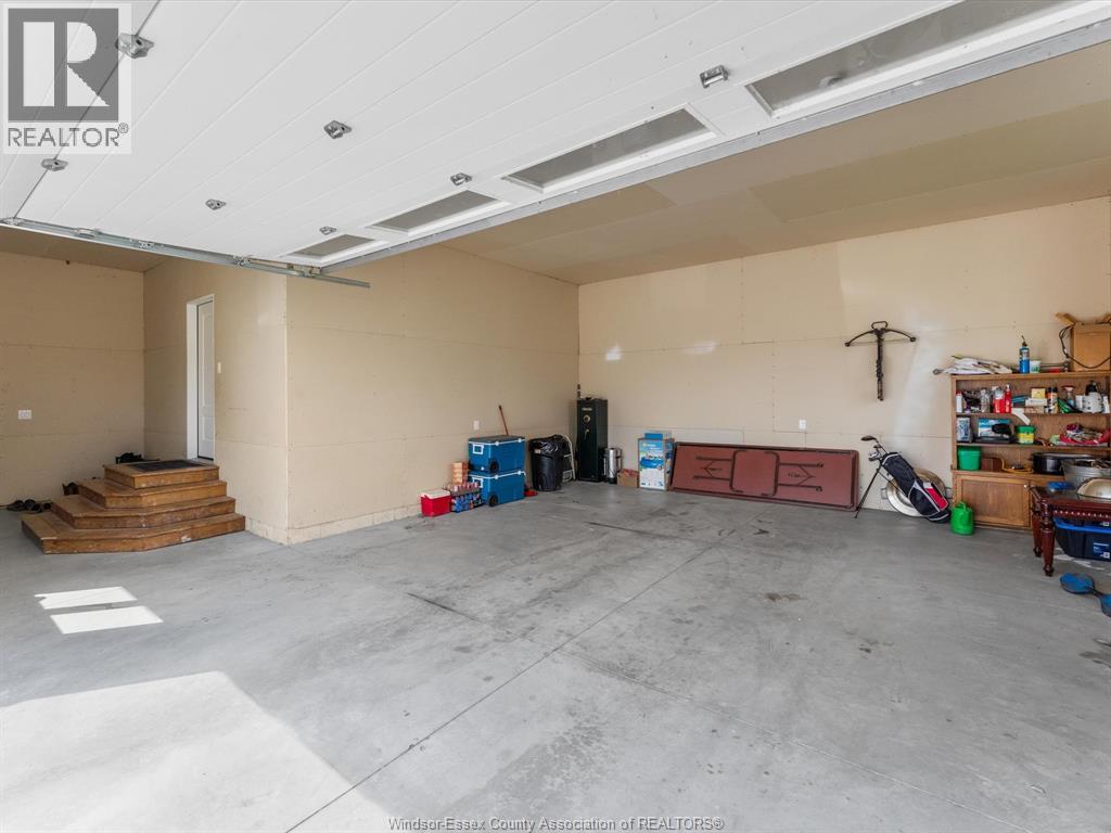 Photo 40 of 1808 Mersea Rd 10, Leamington ON