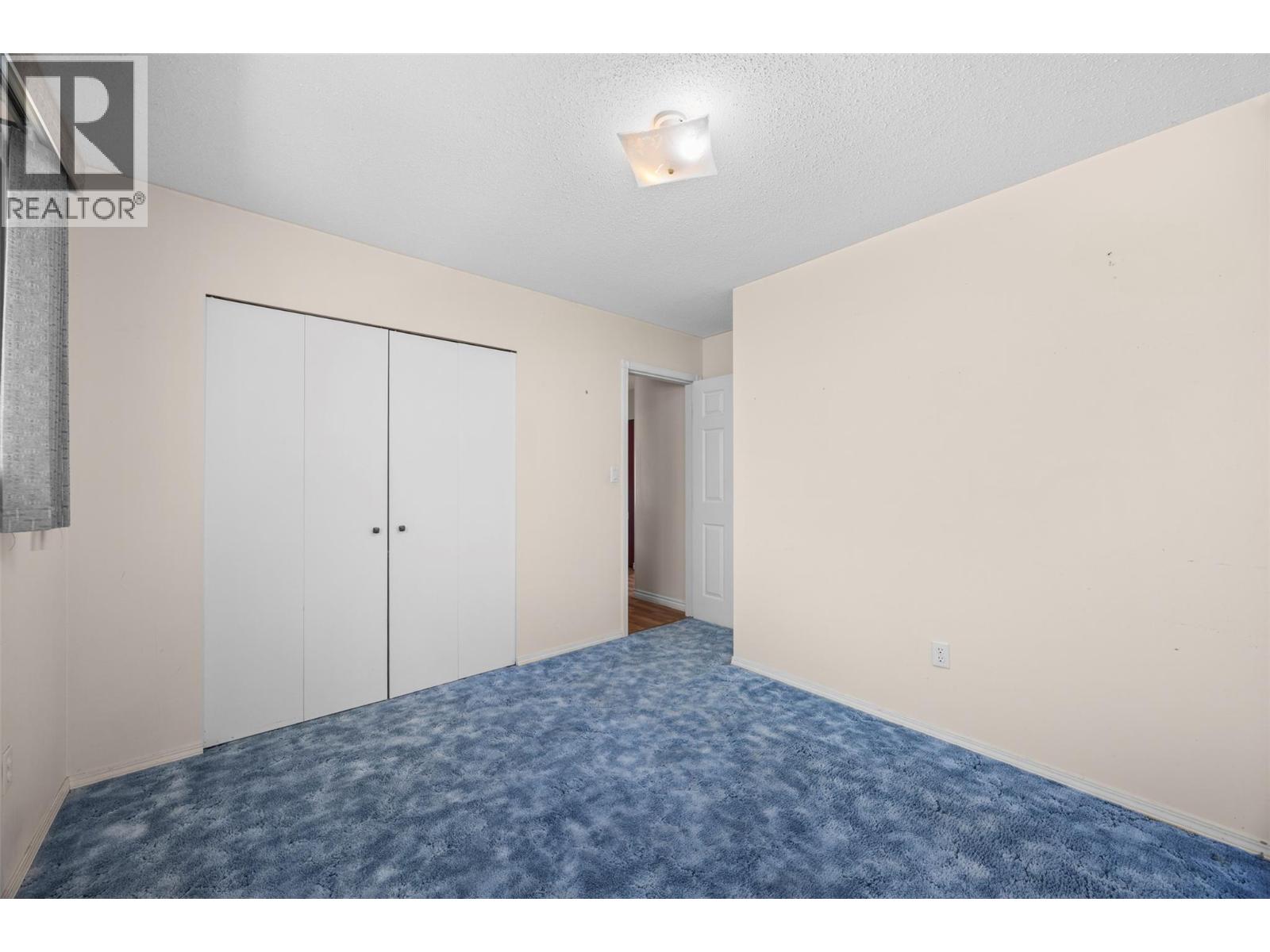 Photo 15 of 906 Klahanie Drive, Kamloops BC