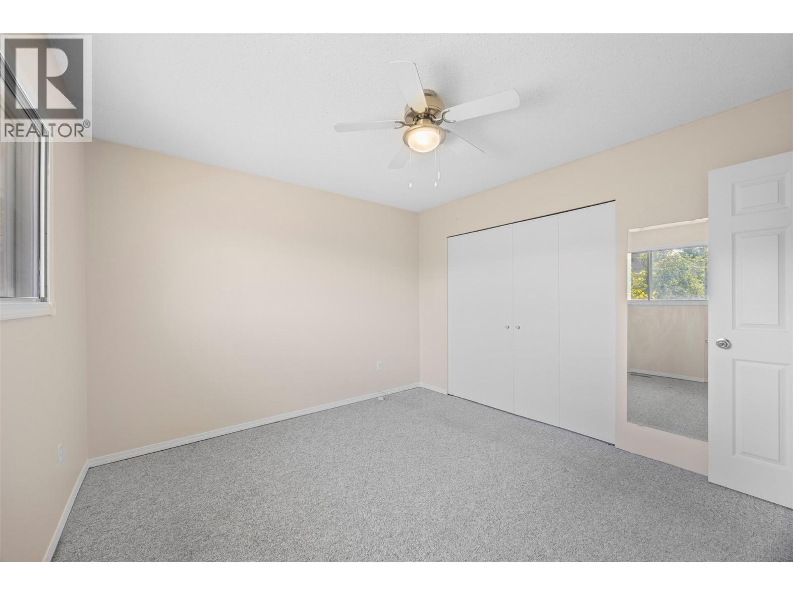 Photo 10 of 906 Klahanie Drive, Kamloops BC
