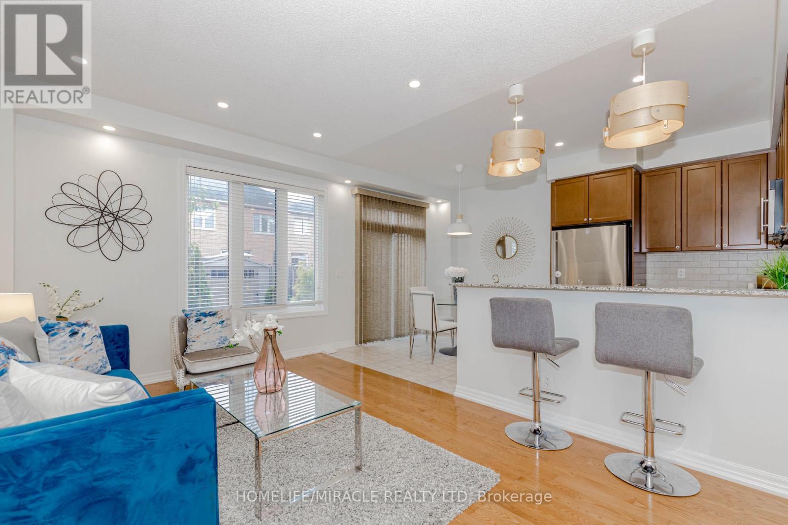Photo 12 of 8 Whitmer Street, Milton ON