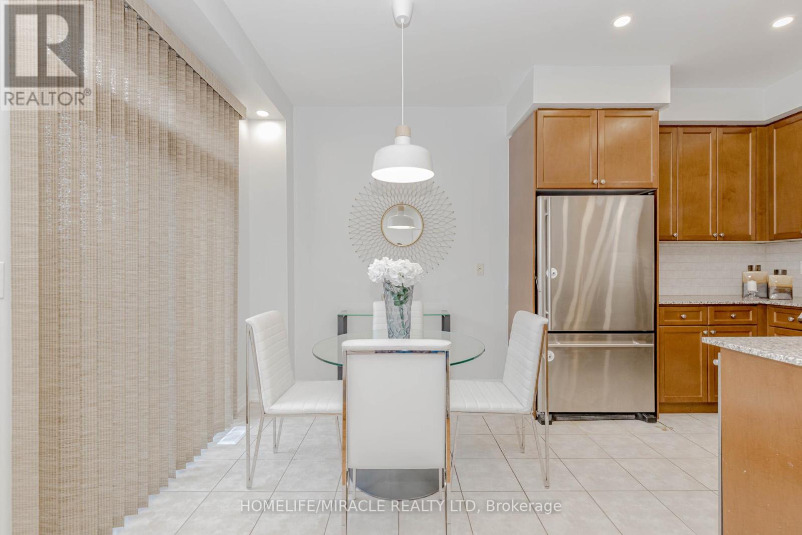 Photo 19 of 8 Whitmer Street, Milton ON