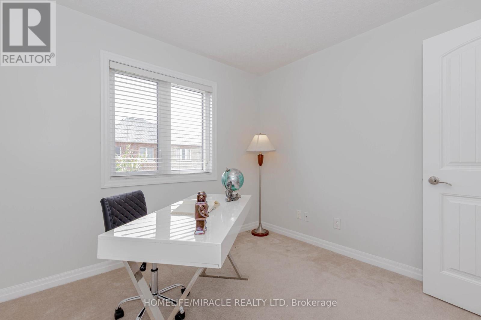 Photo 39 of 8 Whitmer Street, Milton ON