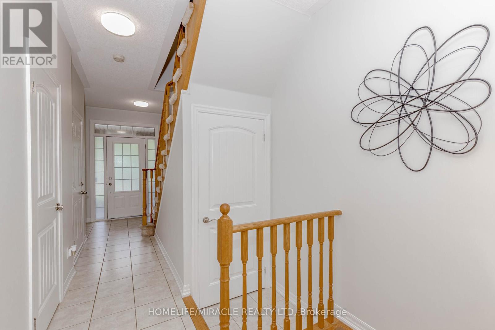 Photo 7 of 8 Whitmer Street, Milton ON