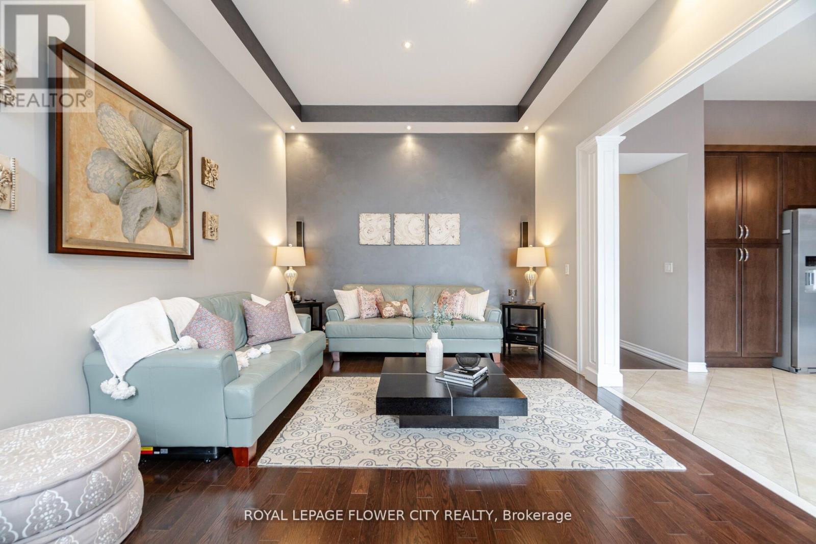 Photo 20 of 51 Mountain Ridge Road, Brampton ON